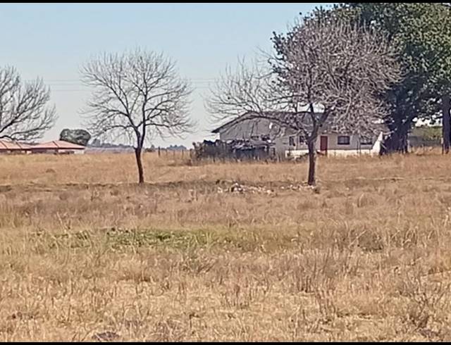 LAND FOR SALE IN JAMESON PARK